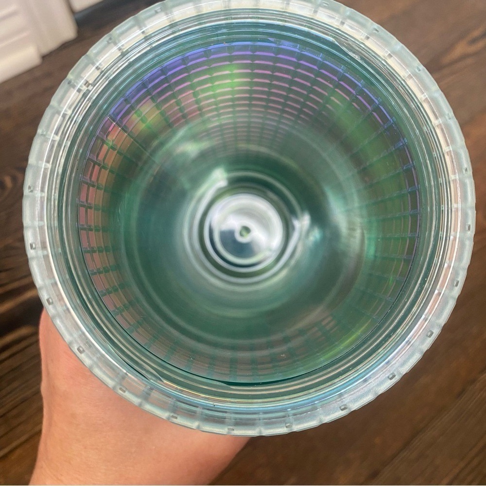 Starbucks Iridescent Grid Cold Cup 24 oz Venti Tumbler With Straw Green - Picture 9 of 10